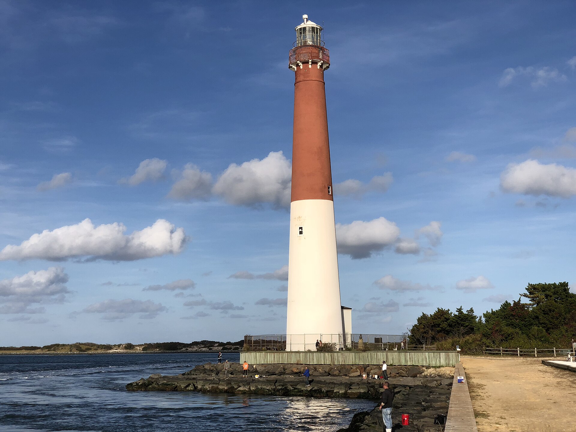 Long Beach Island, New Jersey: A Luxury Buyer’s Guide to LBI’s Shore Homes