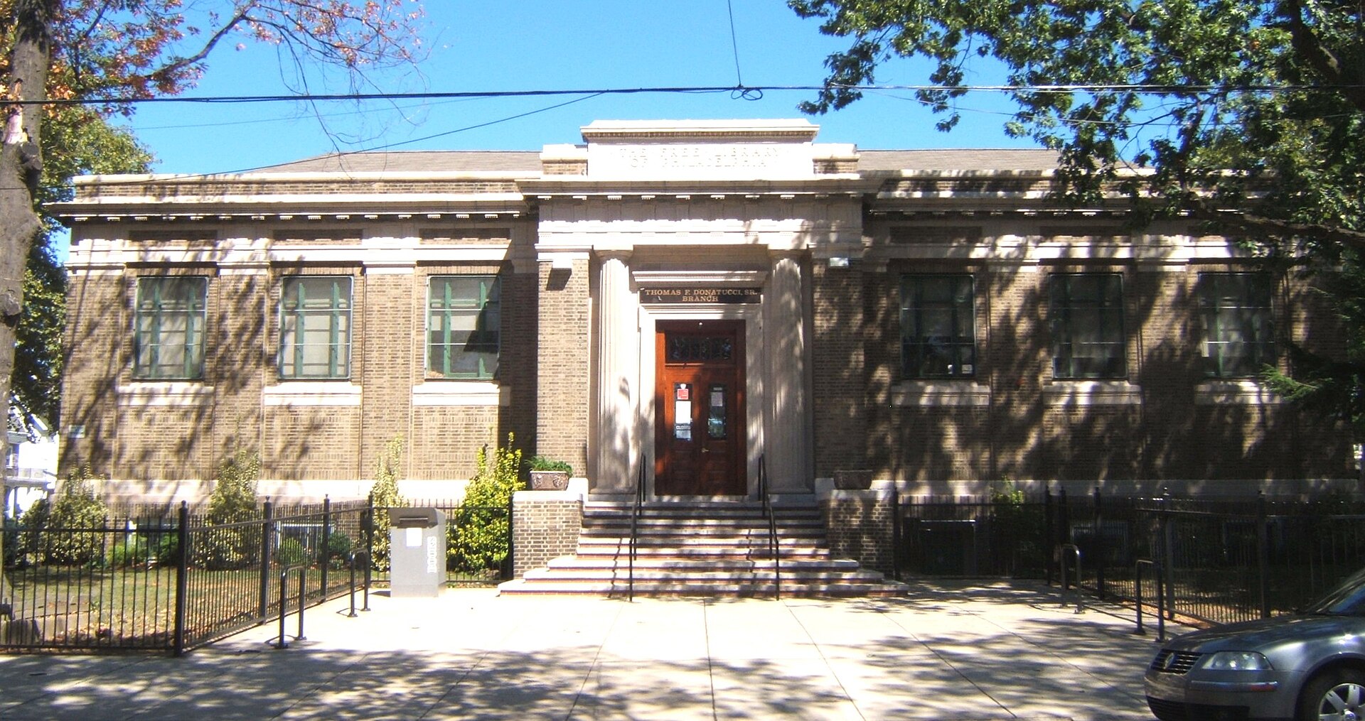 Living in Girard Estate and Packer Park: A Luxury Buyer’s Guide to South Philadelphia’s Garden Blocks