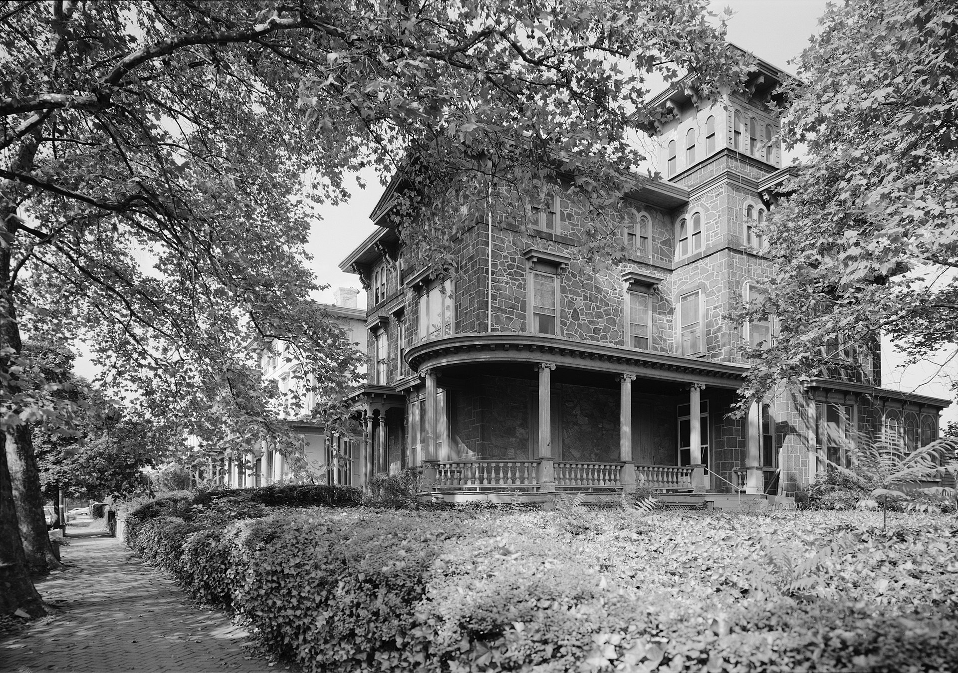 Living in Spruce Hill and Cedar Park: A Luxury Buyer’s Guide to West Philadelphia’s Victorian Mansion Belt
