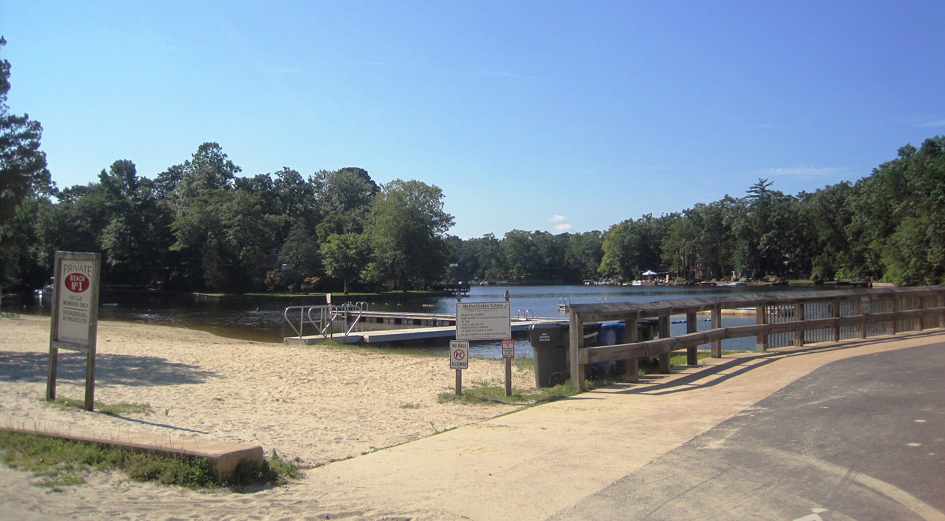 Medford Lakes, New Jersey: A Lake Community Guide for Luxury Buyers